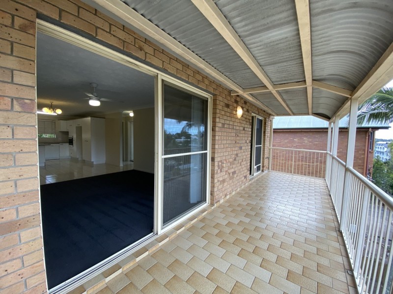 4/98 Pembroke Road, Coorparoo QLD 4151