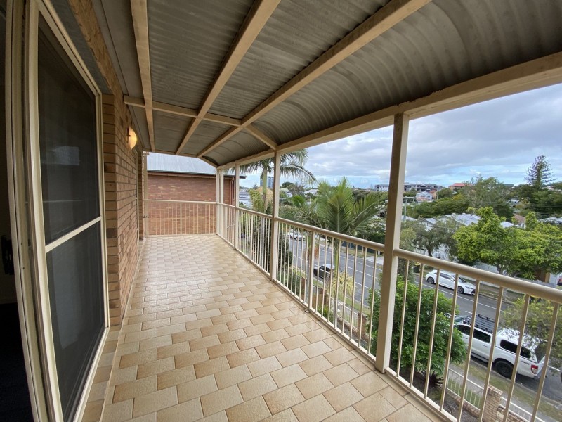 4/98 Pembroke Road, Coorparoo QLD 4151