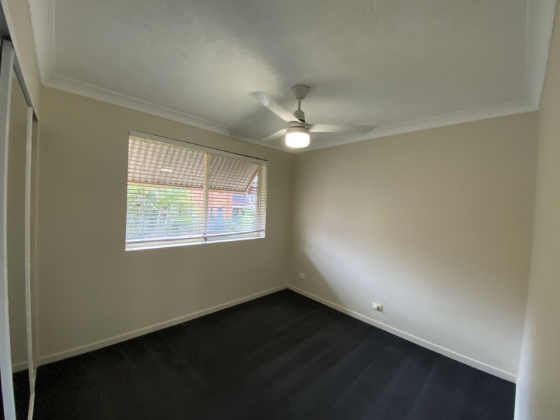 4/98 Pembroke Road, Coorparoo QLD 4151