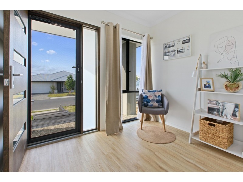 68 Mazeppa Street, South Ripley QLD 4306