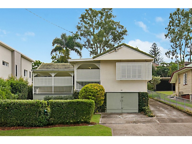 55 Canopus Street, Coorparoo QLD 4151