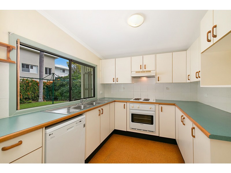 55 Canopus Street, Coorparoo QLD 4151