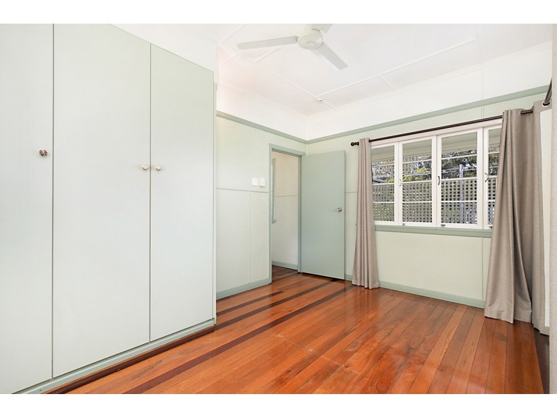 55 Canopus Street, Coorparoo QLD 4151