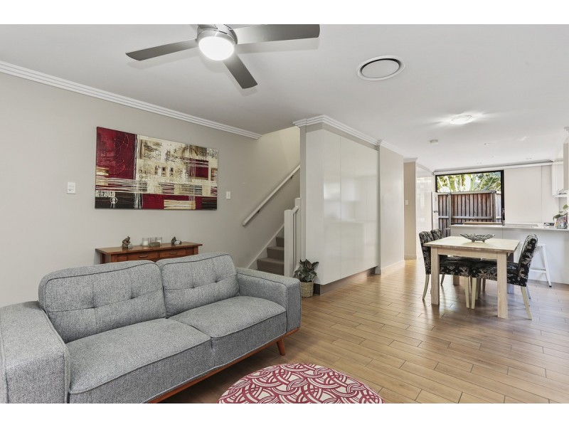 97/1914 Creek Road, Cannon Hill QLD 4170