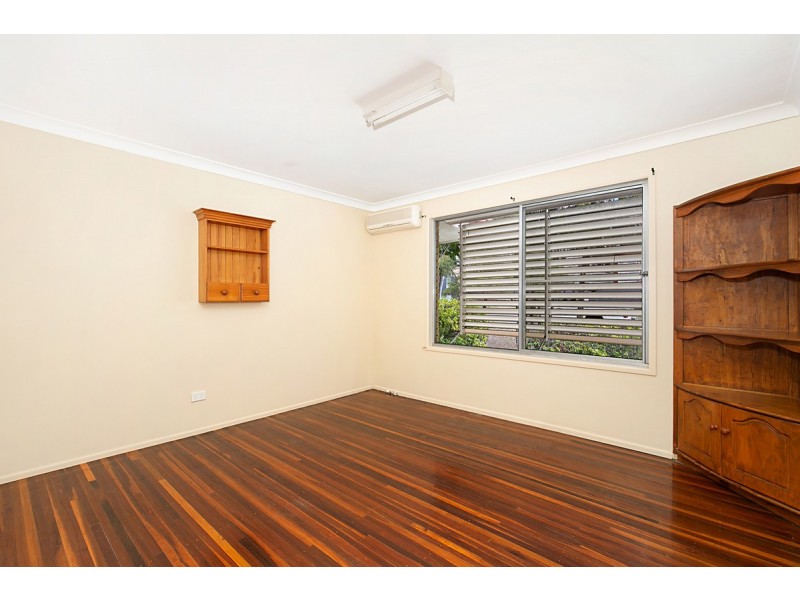 70 Capella Street, Coorparoo QLD 4151