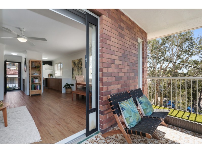 4/35 York Street, Coorparoo QLD 4151