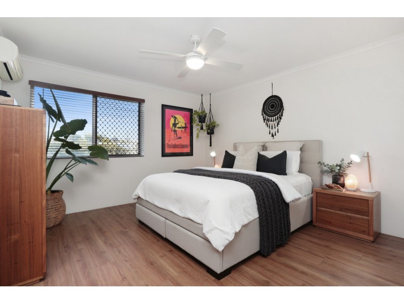 4/35 York Street, Coorparoo QLD 4151