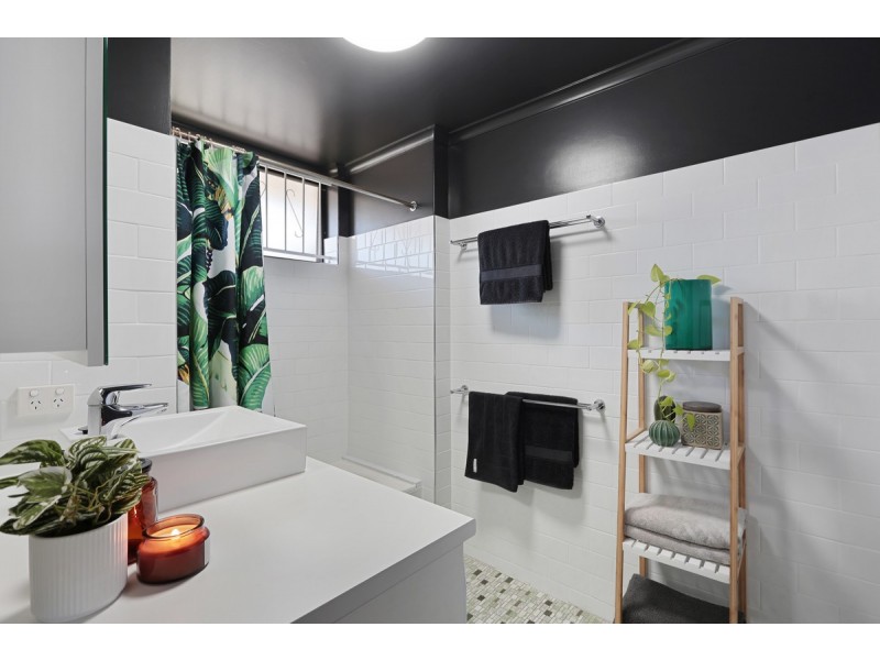 4/35 York Street, Coorparoo QLD 4151