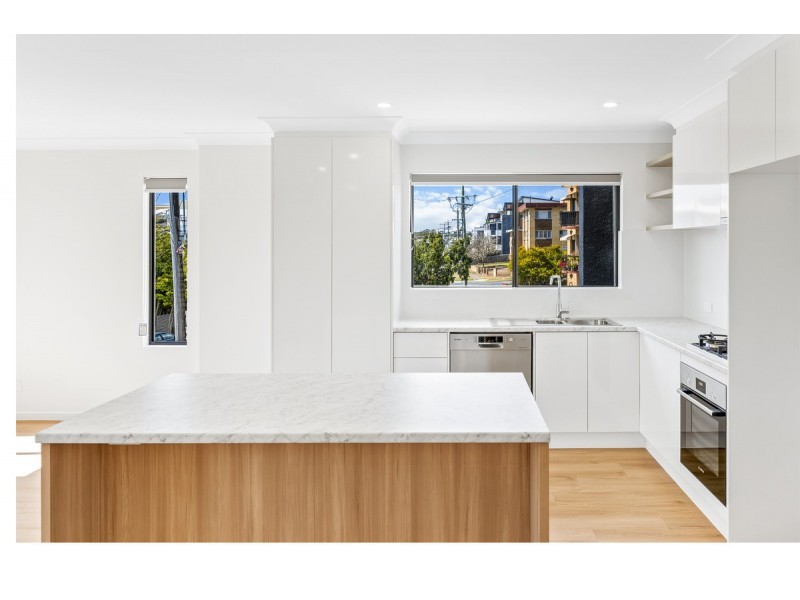 37/11 Kitchener Street, Coorparoo QLD 4151