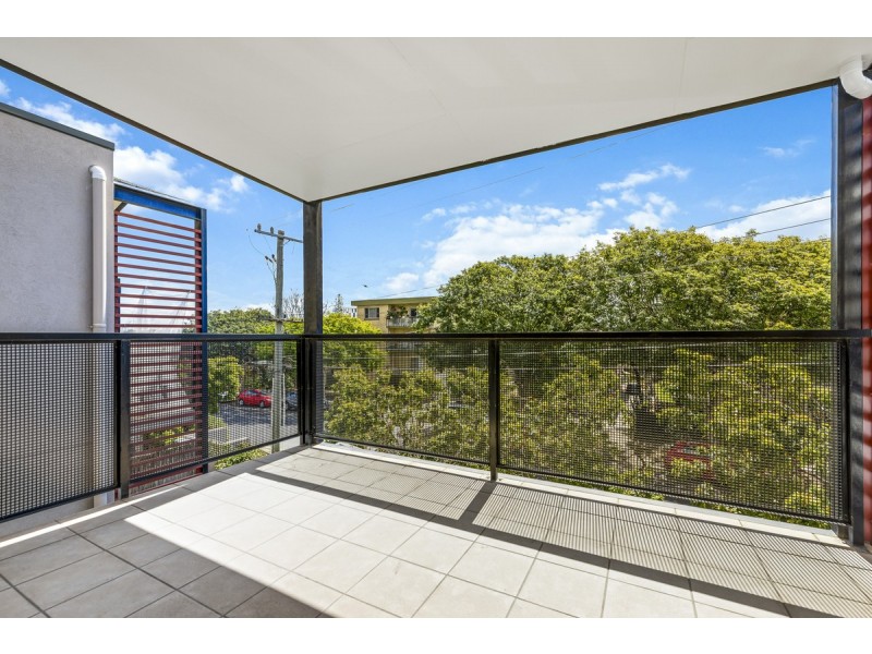 37/11 Kitchener Street, Coorparoo QLD 4151