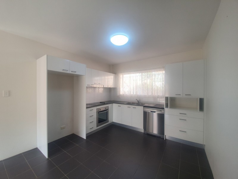 2/19 Amelia Street, Coorparoo QLD 4151