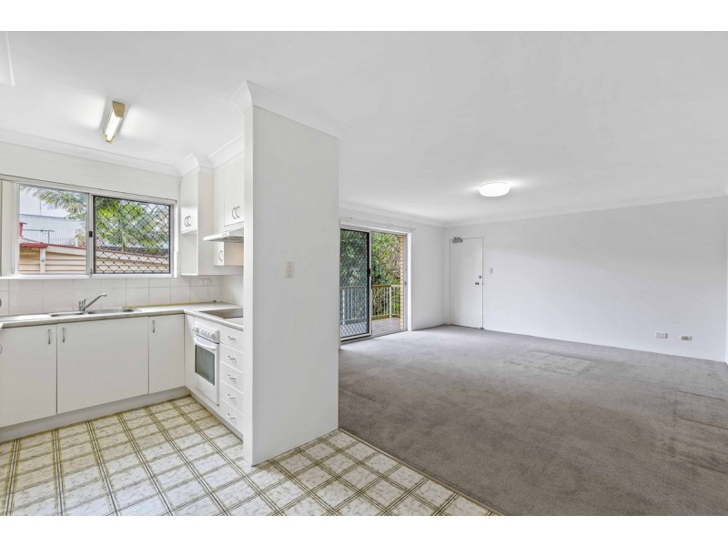 2/117 Pembroke Road, Coorparoo QLD 4151