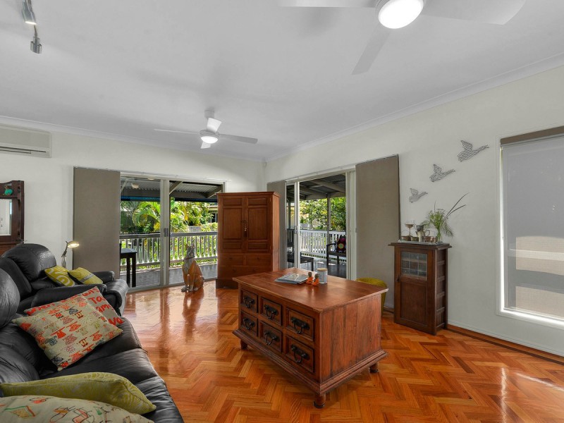 42 Florida Street, Morningside QLD 4170