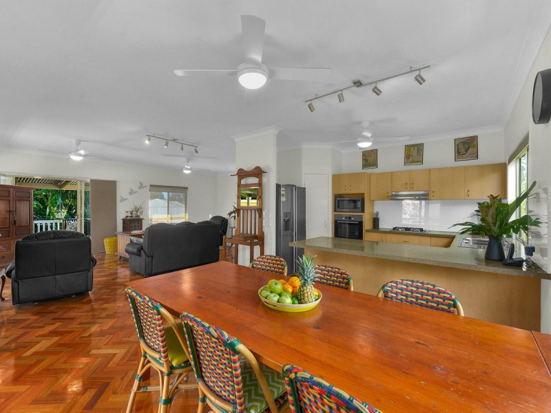 42 Florida Street, Morningside QLD 4170