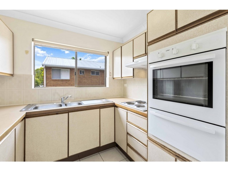 9/29 Beatrice Street, Greenslopes QLD 4120