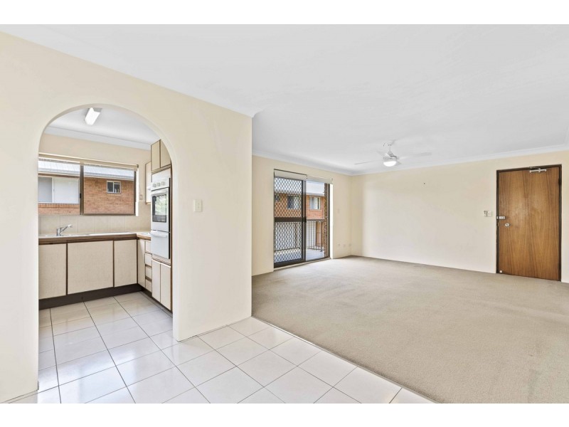 9/29 Beatrice Street, Greenslopes QLD 4120