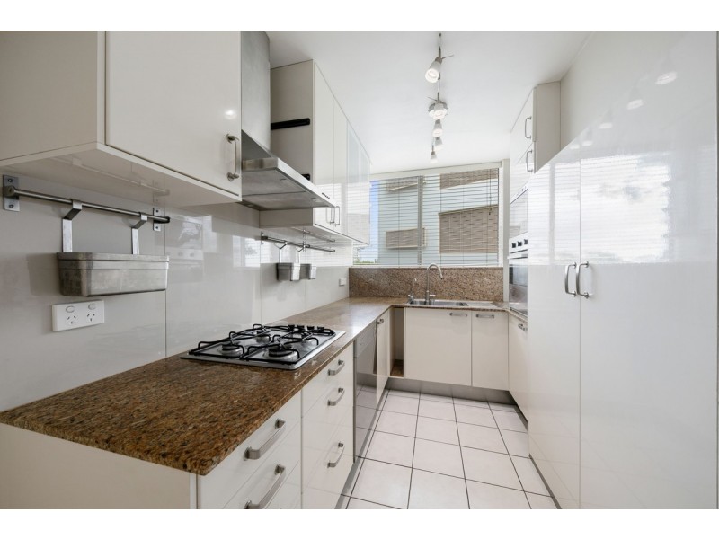 1/108 River Terrace, Kangaroo Point QLD 4169