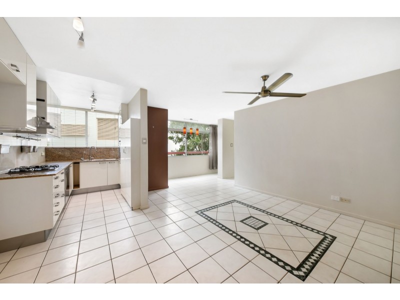1/108 River Terrace, Kangaroo Point QLD 4169