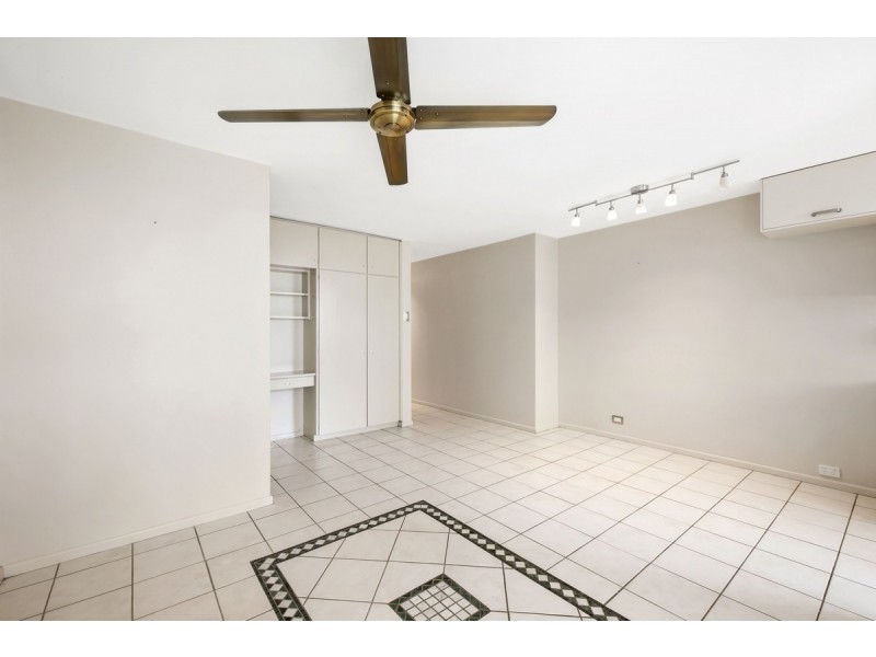 1/108 River Terrace, Kangaroo Point QLD 4169