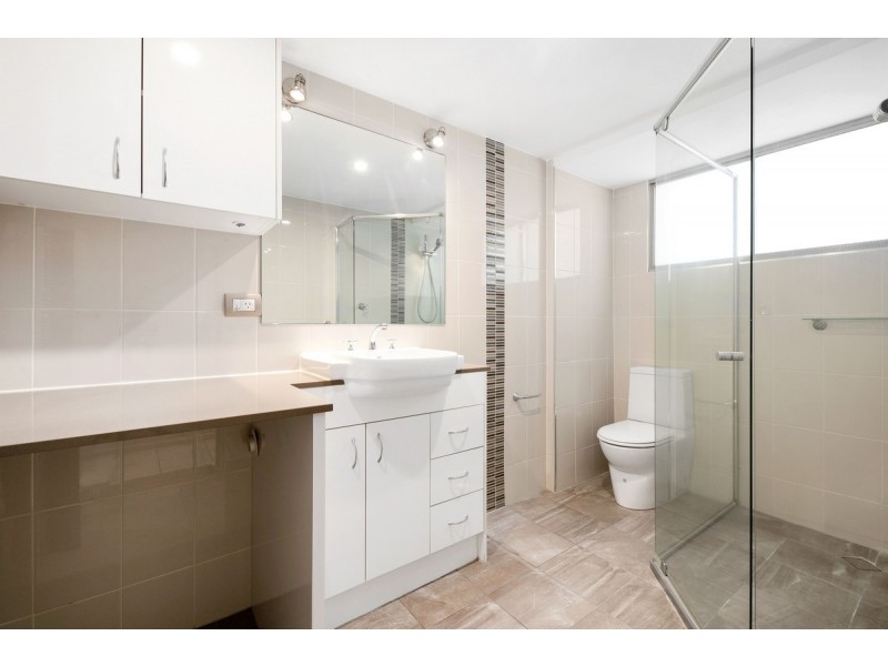 1/108 River Terrace, Kangaroo Point QLD 4169