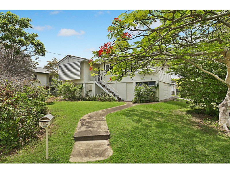 146 Sterculia Avenue, Holland Park QLD 4121