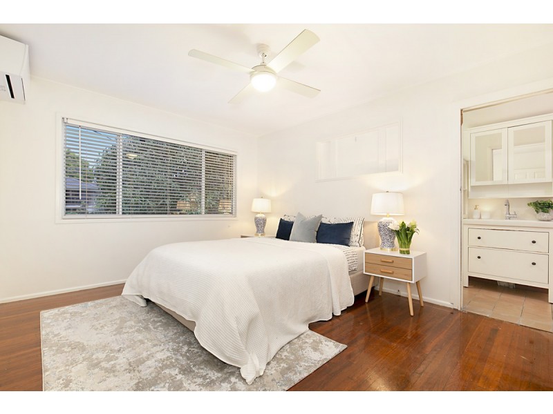 31 Ferol Street, Coorparoo QLD 4151