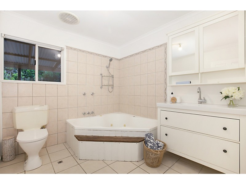 31 Ferol Street, Coorparoo QLD 4151