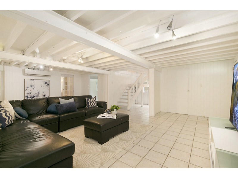 31 Ferol Street, Coorparoo QLD 4151