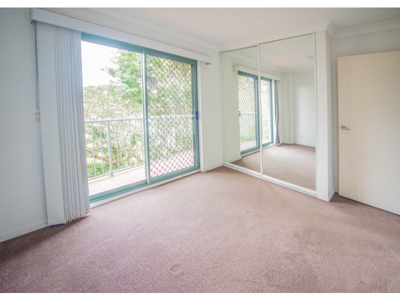 5/39 Rolle Street, Holland Park QLD 4121