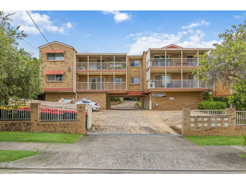 2/98 Pembroke Road, Coorparoo QLD 4151