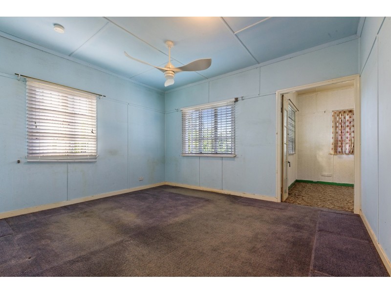 15 Cape Street, Holland Park QLD 4121