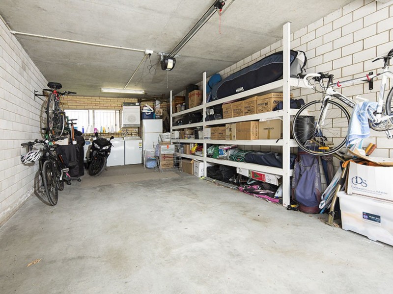 4/66 Henry Street, Greenslopes QLD 4120