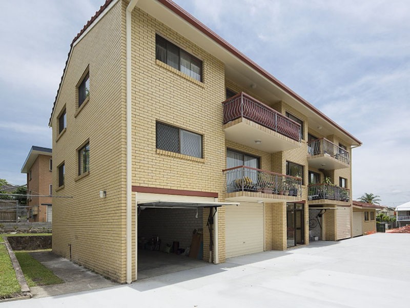 4/66 Henry Street, Greenslopes QLD 4120