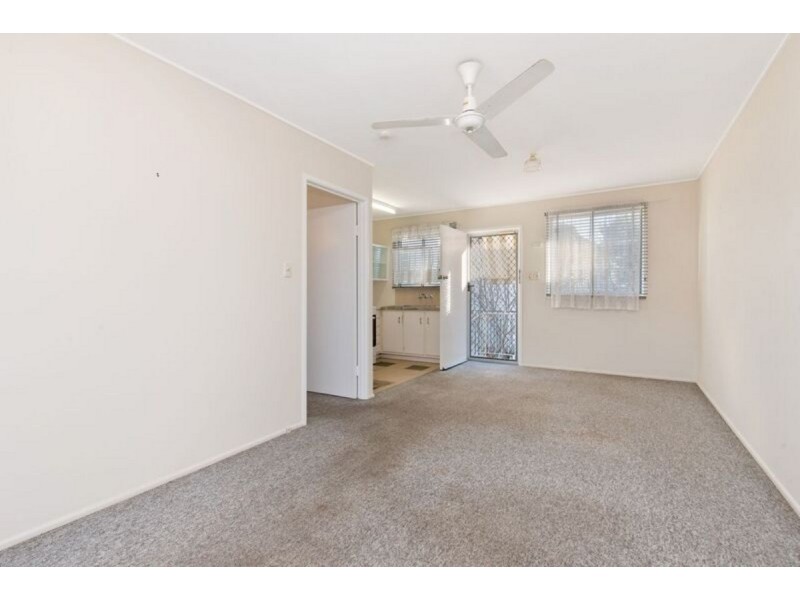 2/32 Barnes Avenue, Coorparoo QLD 4151