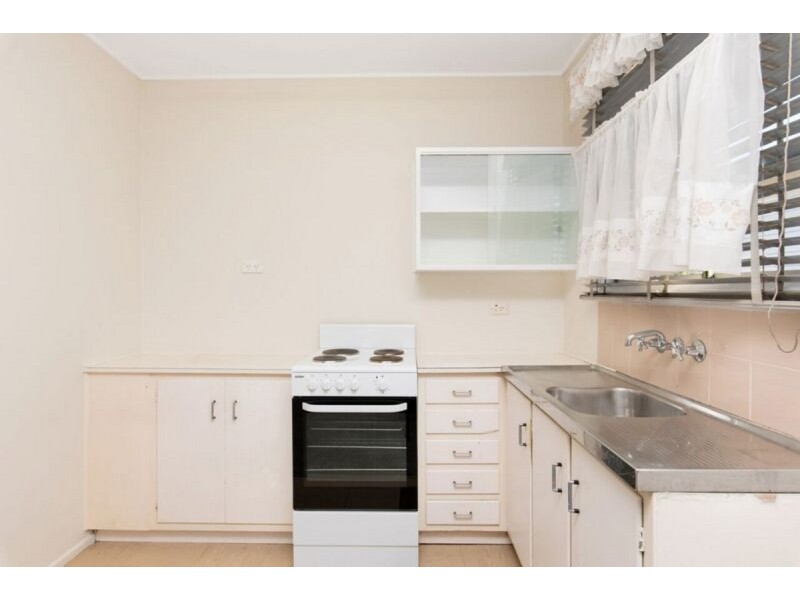 2/32 Barnes Avenue, Coorparoo QLD 4151
