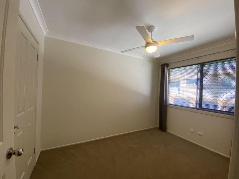 4/4 Nicklin Street, Coorparoo QLD 4151
