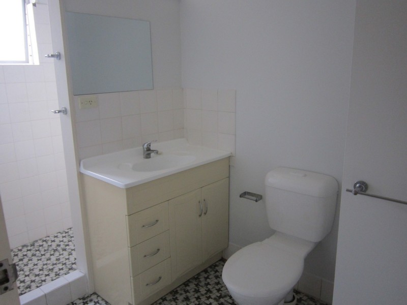 1/11 Harty Street, Coorparoo QLD 4151