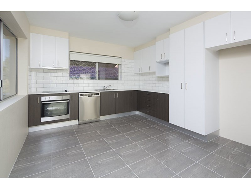 1/19 Amelia Street, Coorparoo QLD 4151