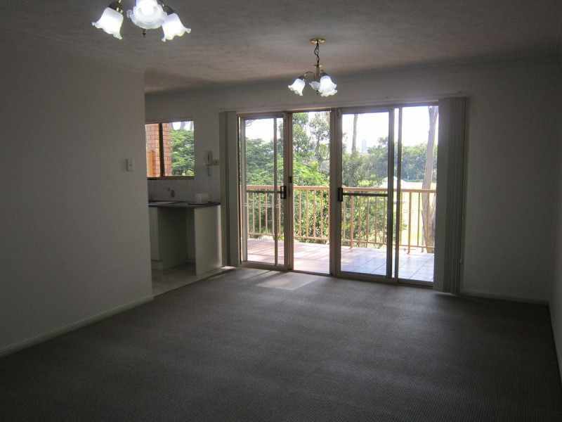 1/46 Robinson Street, Coorparoo QLD 4151