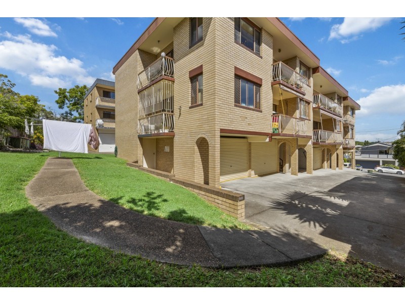 2/54 Amelia Street, Coorparoo QLD 4151