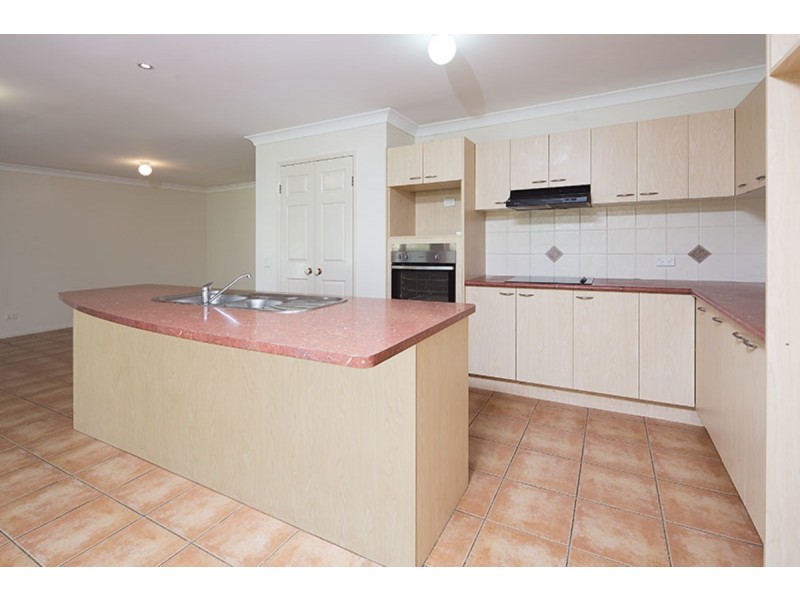 21 Ablington Way, Carindale QLD 4152