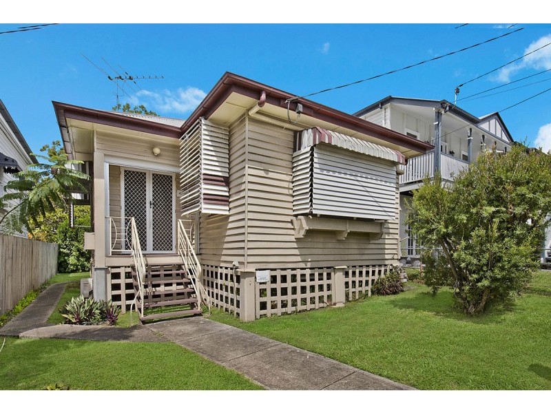 101 Milsom Street, Coorparoo QLD 4151