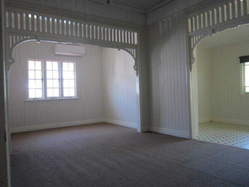 34 Cedar Street, Greenslopes QLD 4120