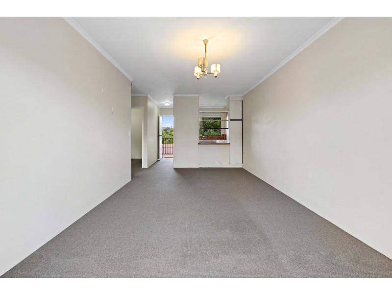 8/51 Gustavson Street, Annerley QLD 4103