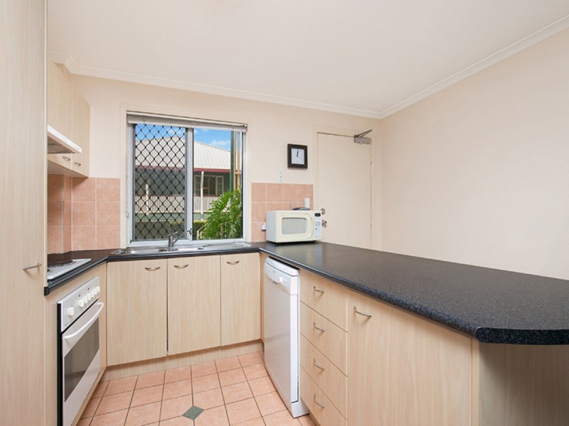 2/12-14 Camberwell Street, East Brisbane QLD 4169
