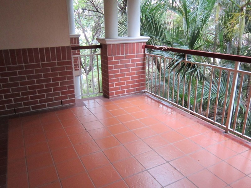 9/85 Kitchener Street, Coorparoo QLD 4151