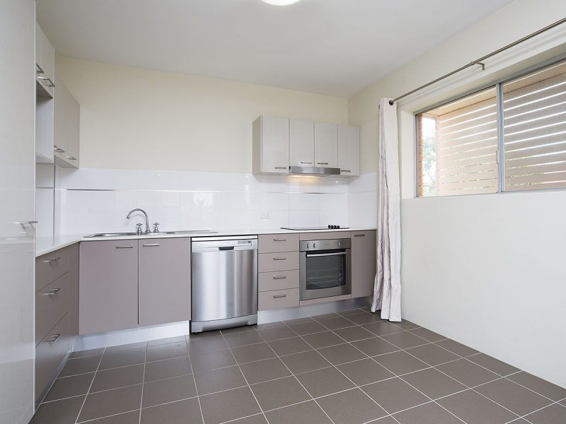 3/19 Amelia Street, Coorparoo QLD 4151