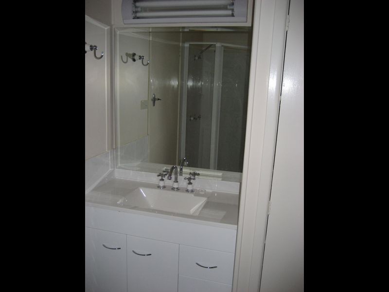 3/19 Robinson Street, Coorparoo QLD 4151