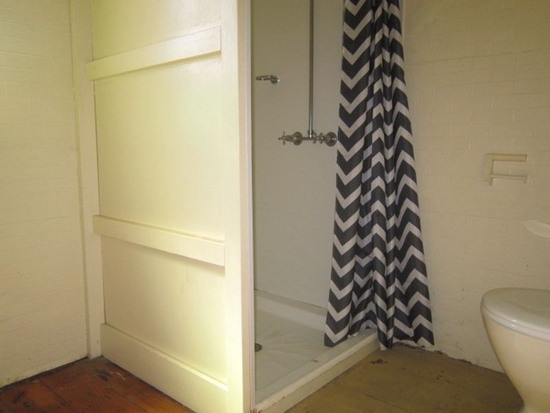 27 Robinson Street, Coorparoo QLD 4151