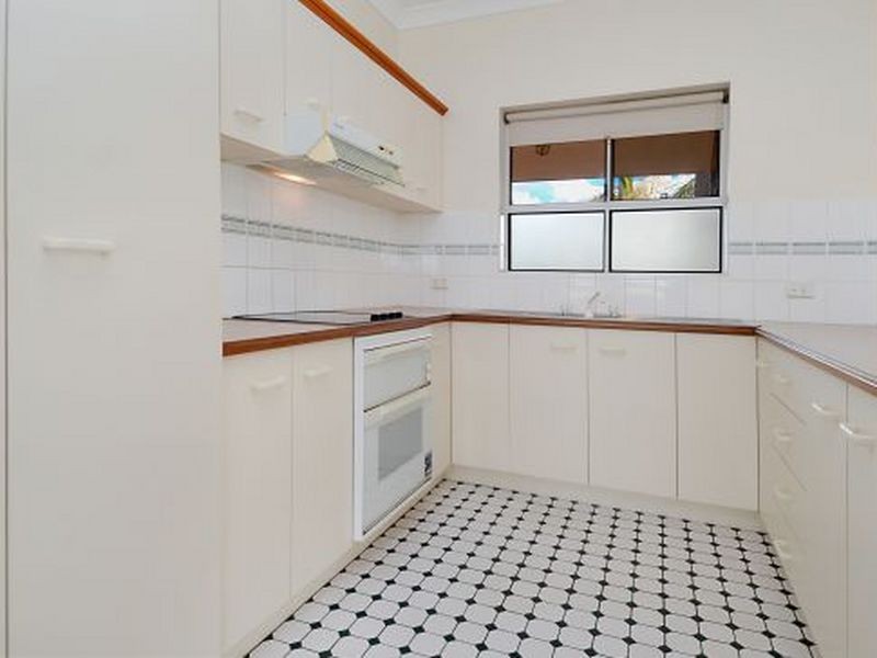 5/282 Cavendish Road, Coorparoo QLD 4151